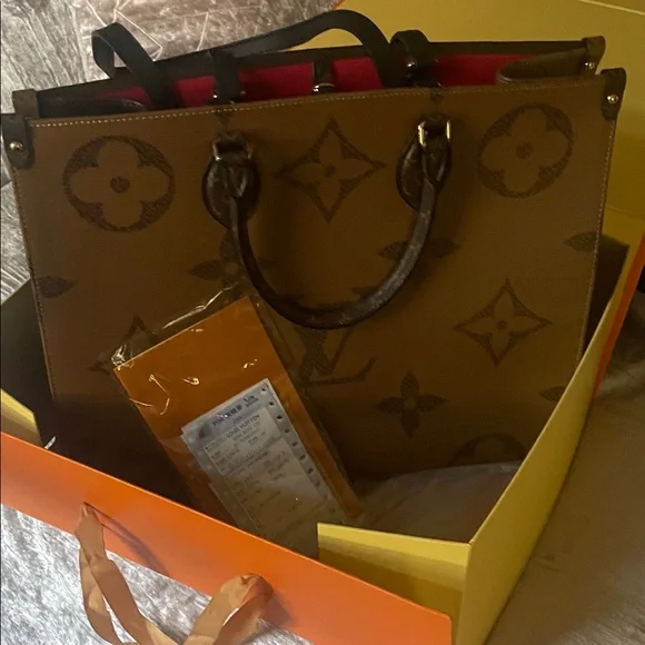 Louis Vuitton Brown and Black Tote GM - Picture 1 of 5